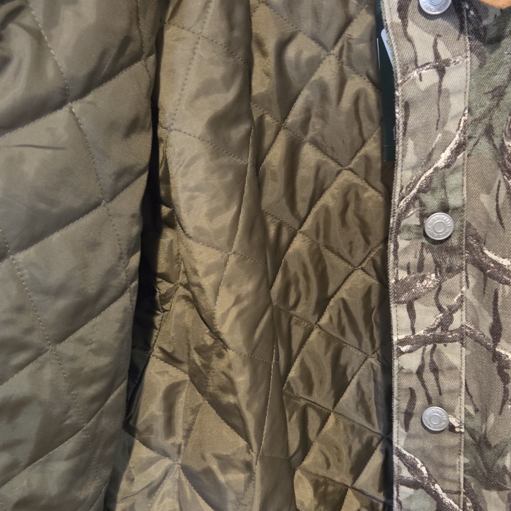 Upcycle.. Repurposed  Gold Glitter LV on Camouflage Quilted Jacket - Picture 4 of 5